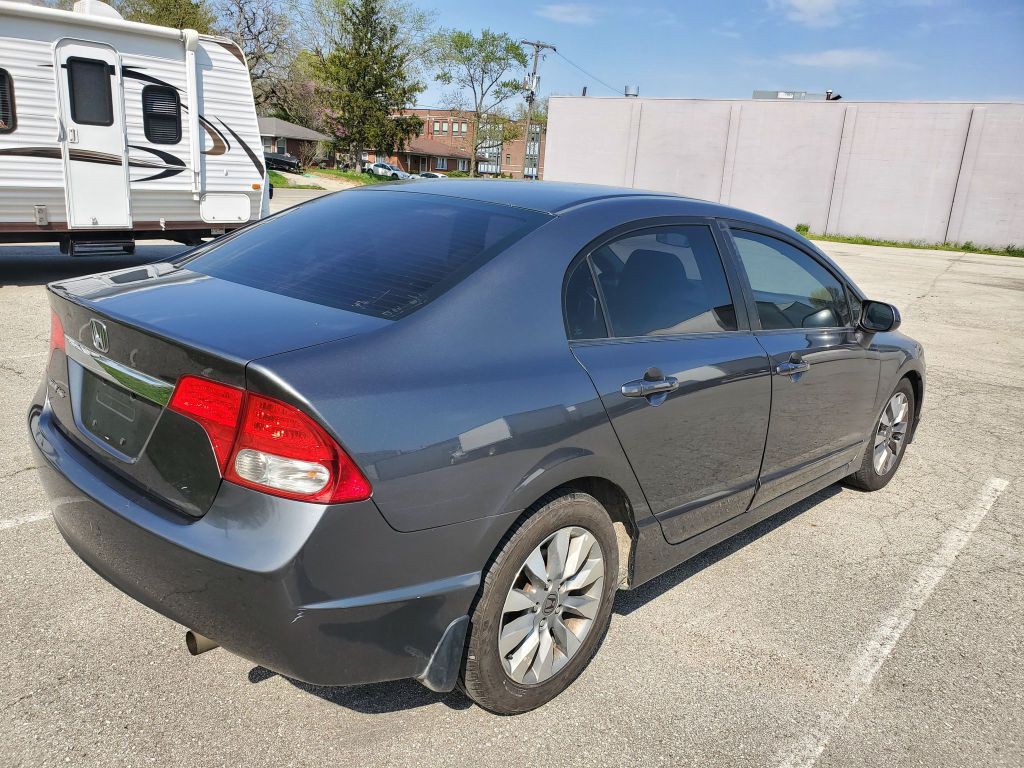 2011 Honda Civic Image 4