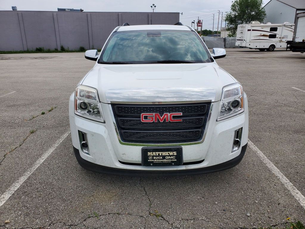 2014 GMC Terrain Image 2