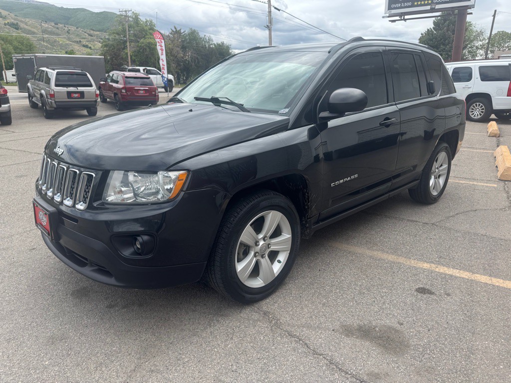 2011 Jeep Compass Image 3
