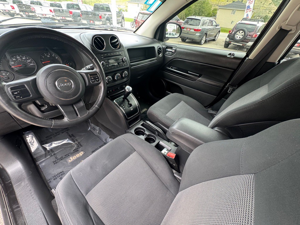 2011 Jeep Compass Image 15