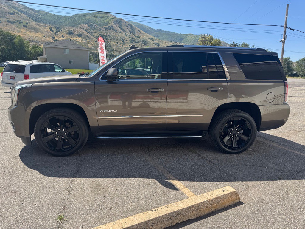2016 GMC Yukon Image 4