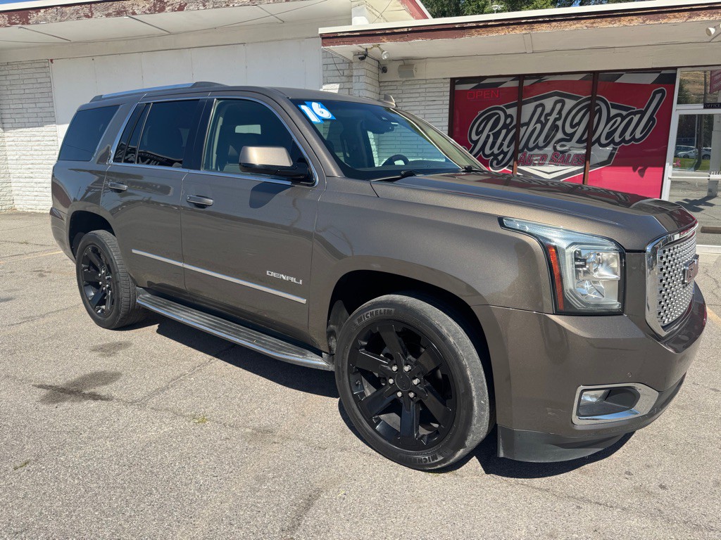 2016 GMC Yukon Image 9