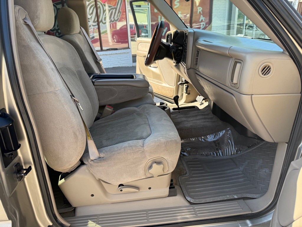 2001 Chevrolet Silverado 1500 Image 18