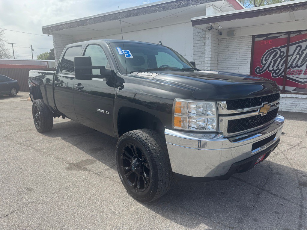 2013 Chevrolet Silverado 1500 Image 2