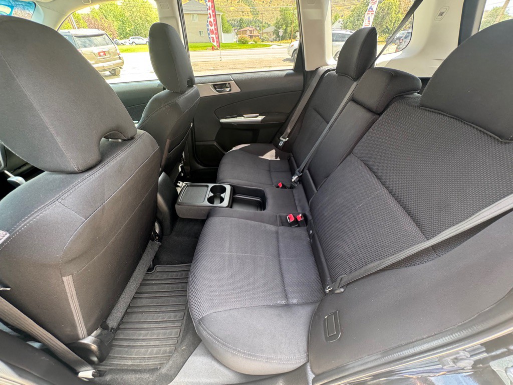 2013 Subaru Forester Image 15