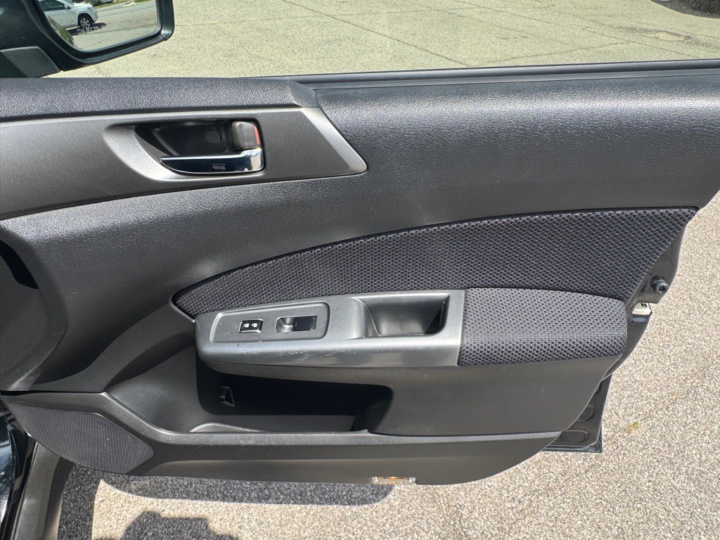 2013 Subaru Forester Image 18