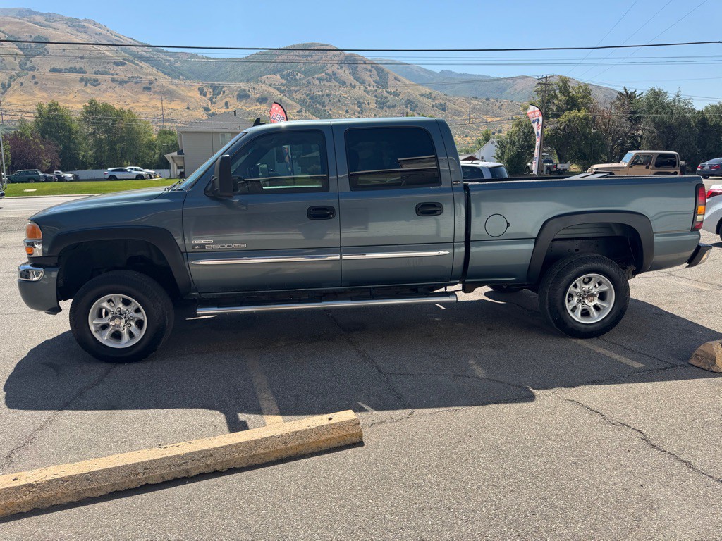 2007 GMC Sierra 2500 Image 4
