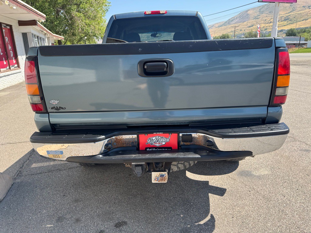 2007 GMC Sierra 2500 Image 6