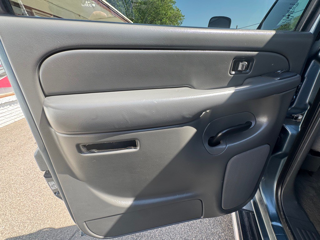 2007 GMC Sierra 2500 Image 16