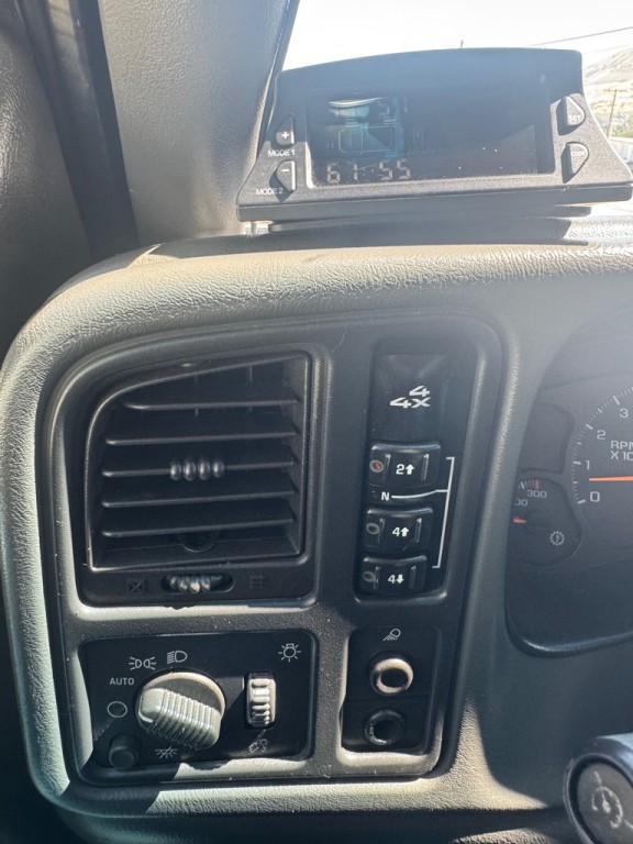 2007 GMC Sierra 2500 Image 18