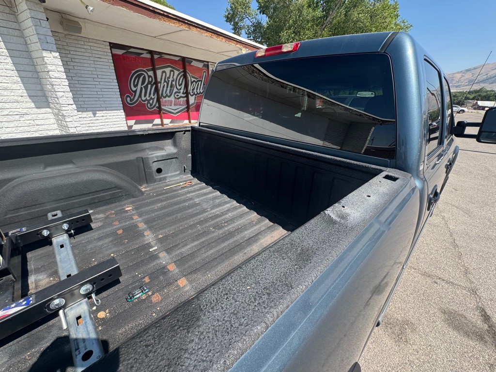 2007 GMC Sierra 2500 Image 25
