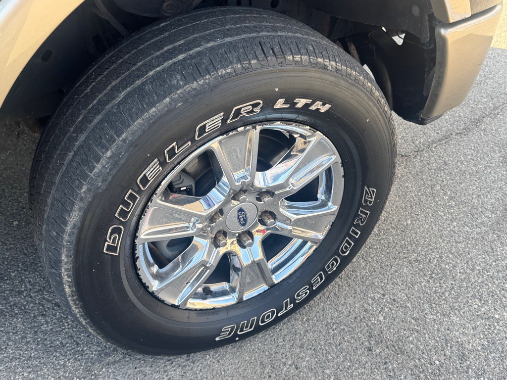 2012 Ford F-150 Image 9