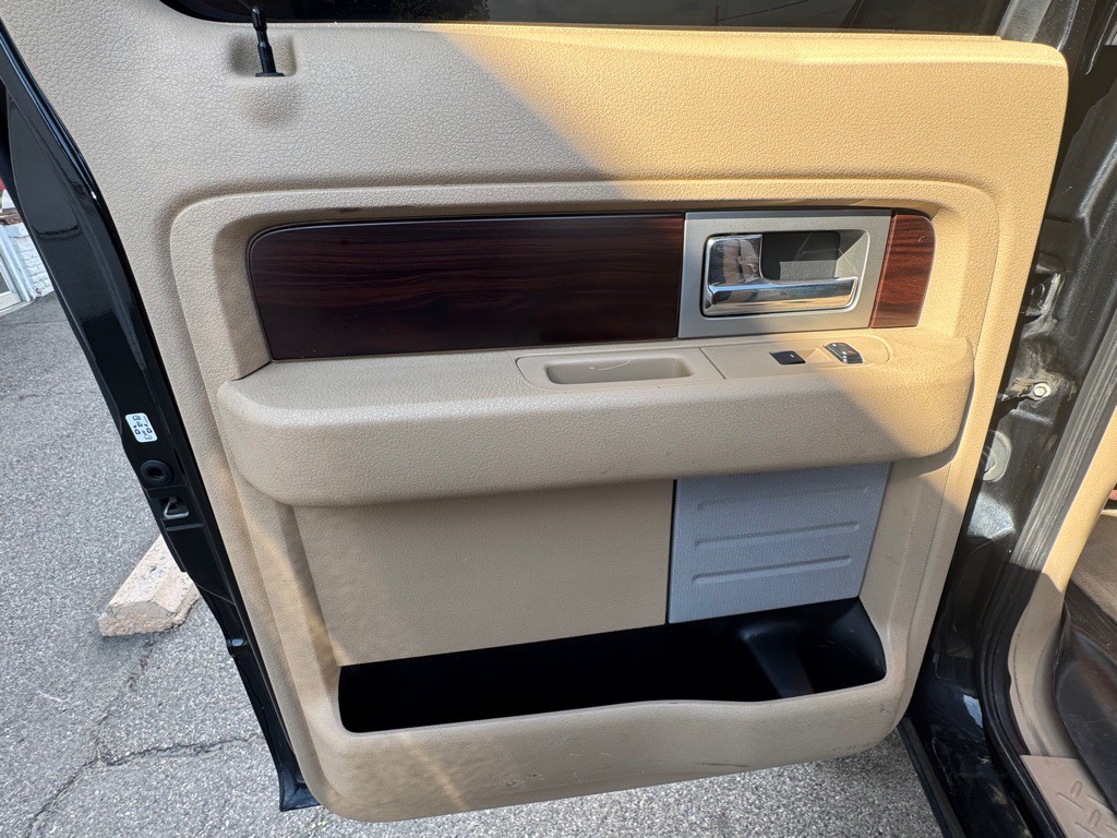 2012 Ford F-150 Image 18
