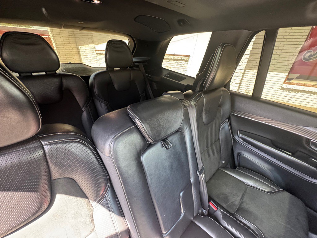 2016 Volvo XC90 Image 34