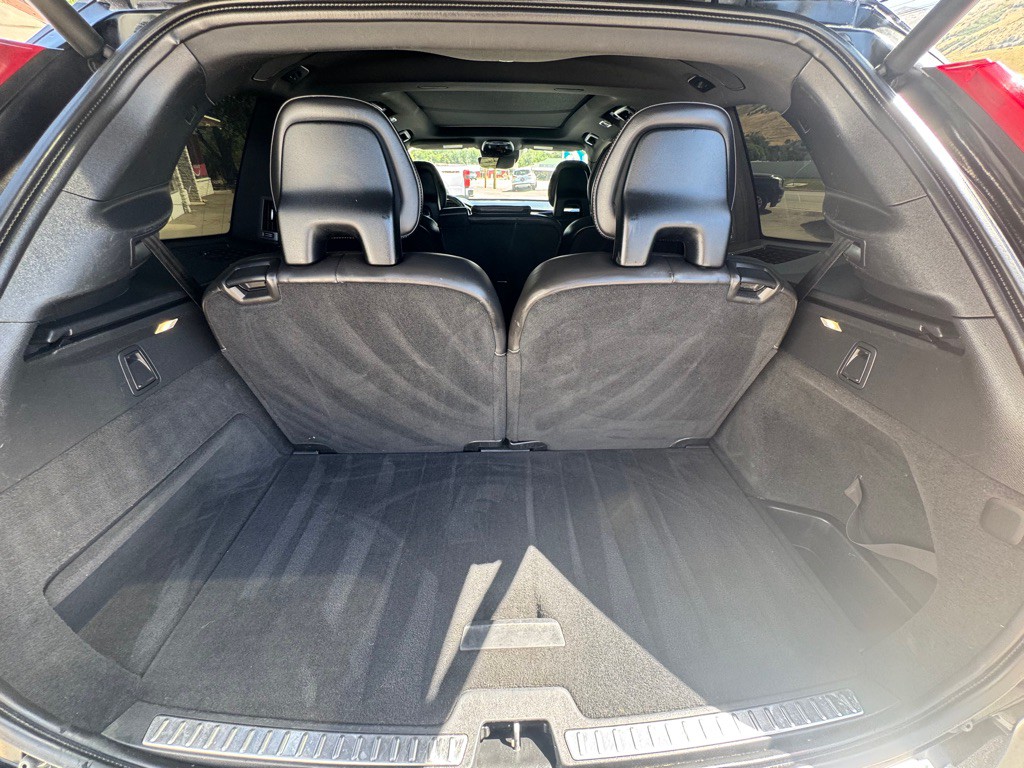 2016 Volvo XC90 Image 35