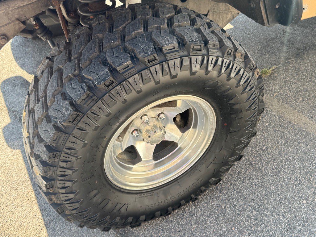 1999 Jeep Wrangler Image 11