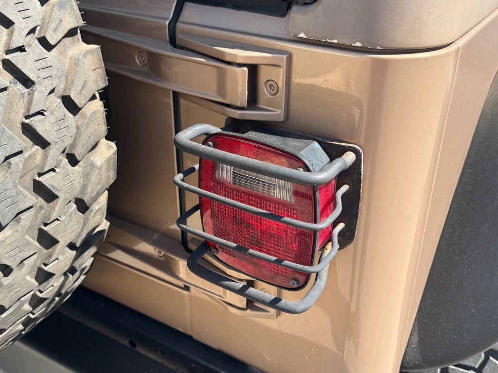 1999 Jeep Wrangler Image 19