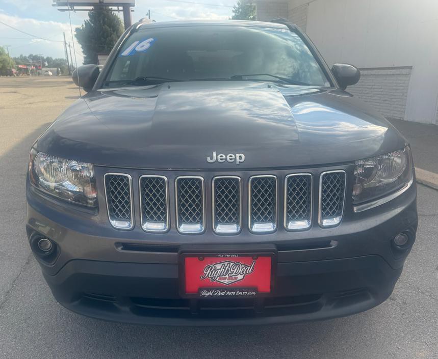 2016 Jeep Compass Image 2