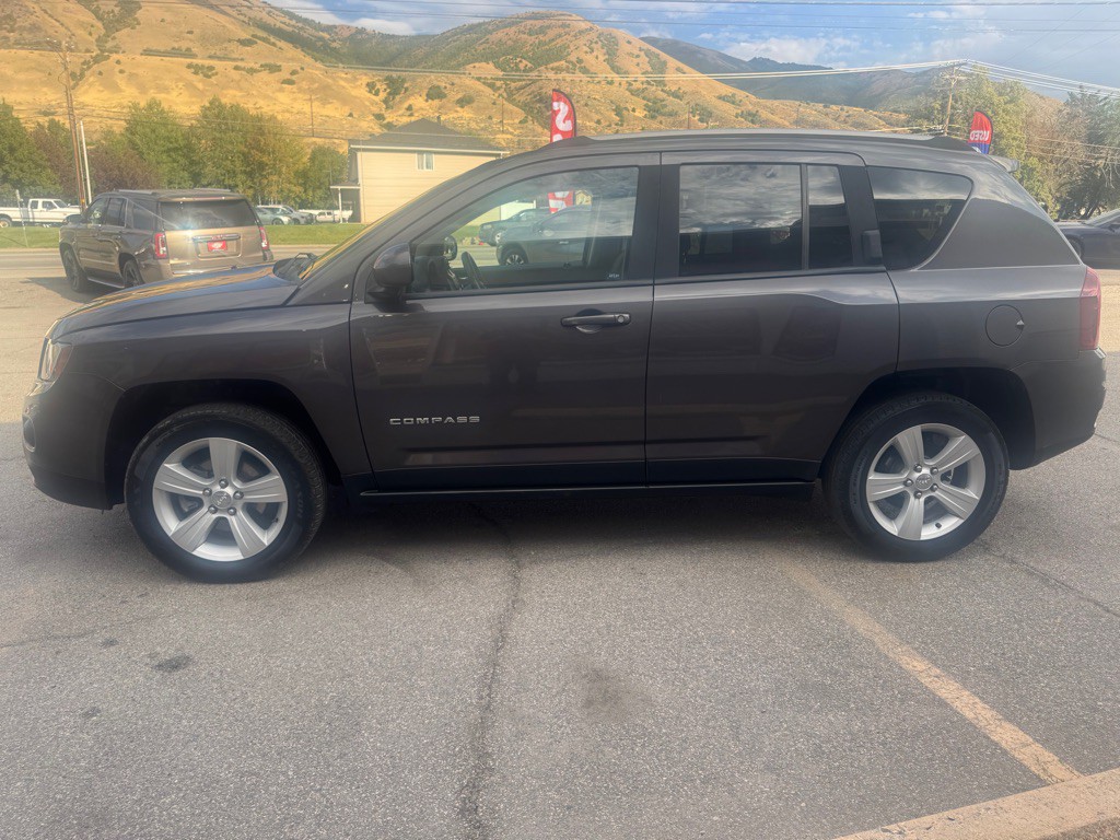 2016 Jeep Compass Image 4