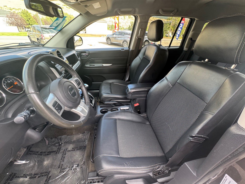 2016 Jeep Compass Image 14