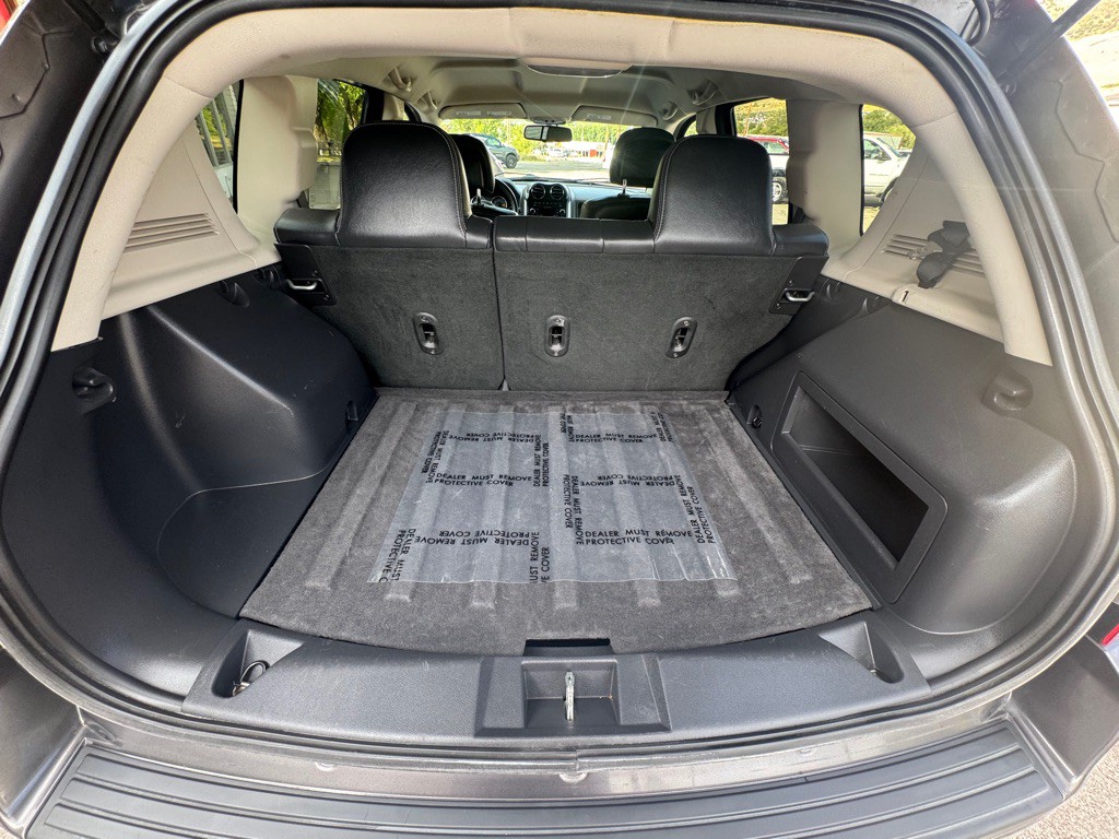 2016 Jeep Compass Image 24