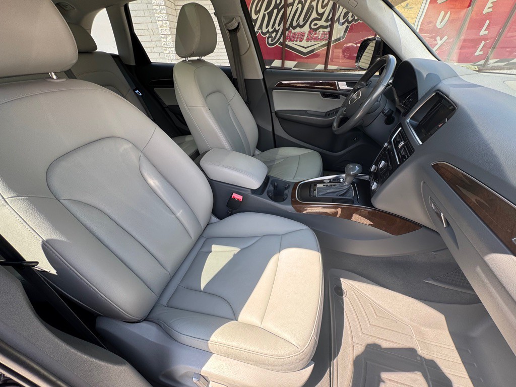 2015 Audi Q5 Image 25