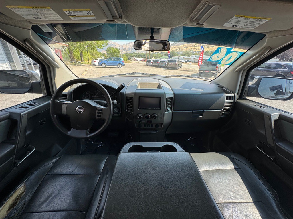 2006 Nissan Titan Image 10