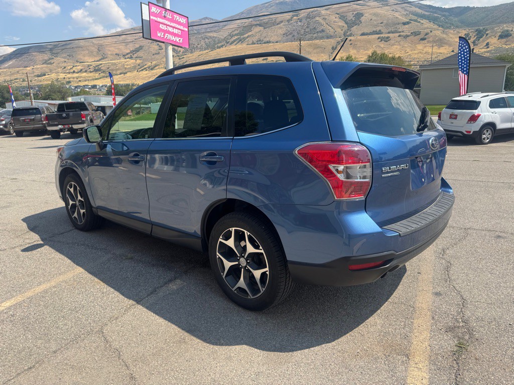 2015 Subaru Forester Image 5