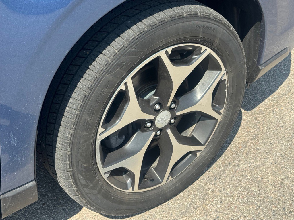 2015 Subaru Forester Image 9