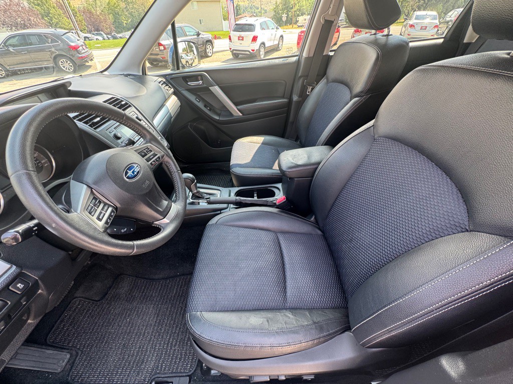2015 Subaru Forester Image 13