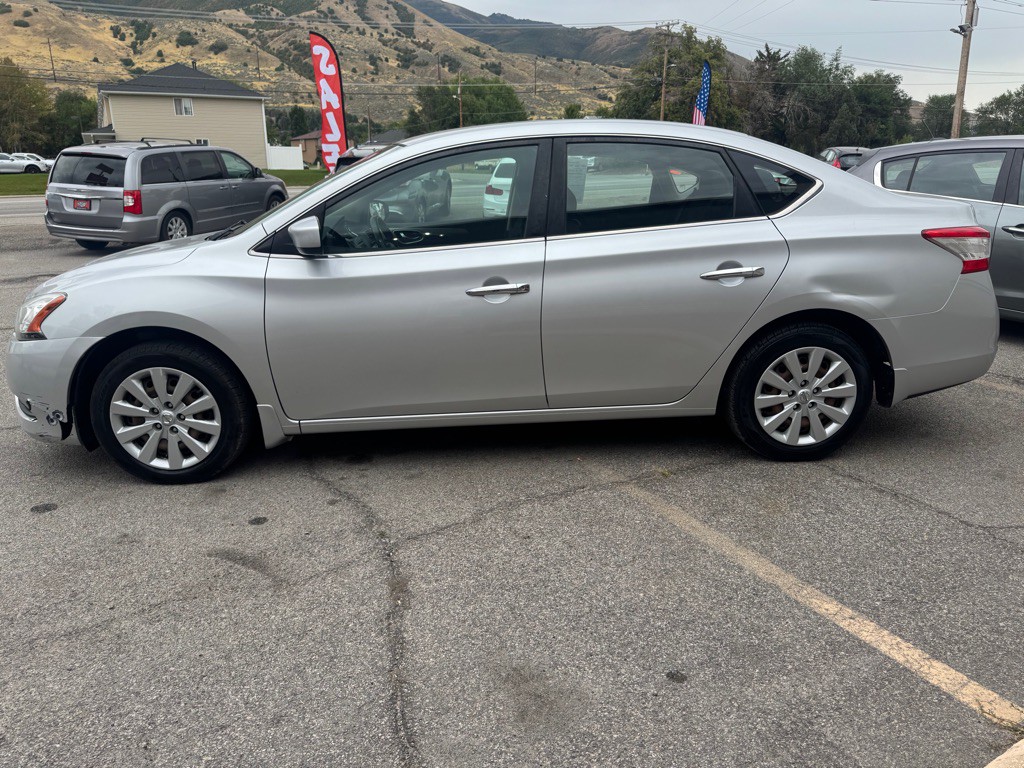 2014 Nissan Sentra Image 4