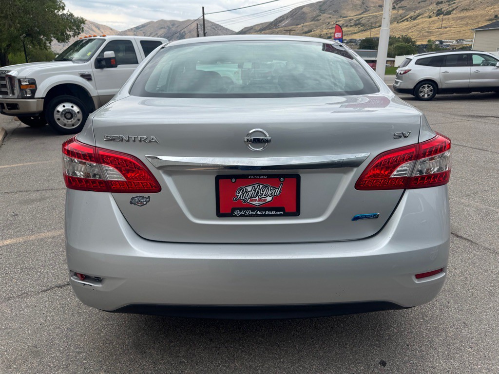 2014 Nissan Sentra Image 6