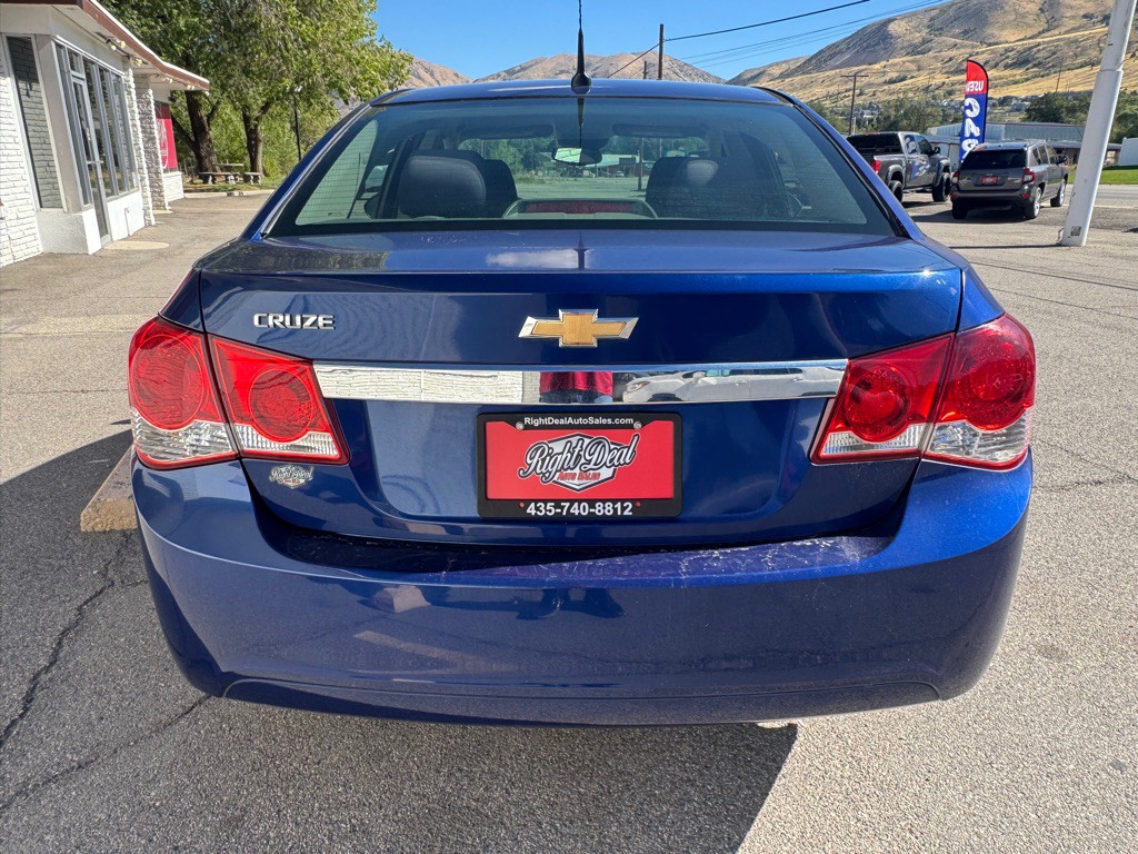 2012 Chevrolet Cruze Image 6