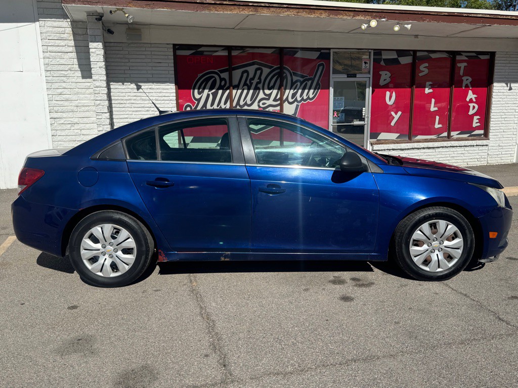 2012 Chevrolet Cruze Image 8