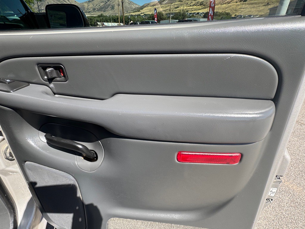 2005 Chevrolet Silverado 1500 Image 22