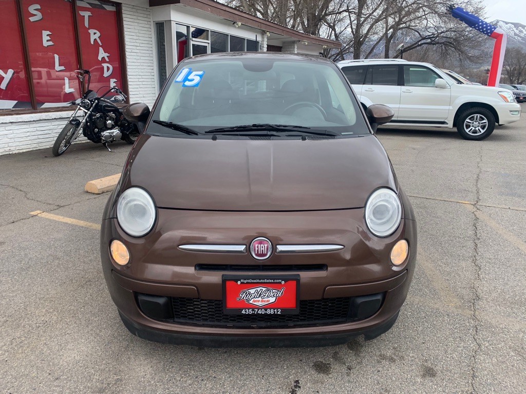 2015 FIAT 500 Image 2