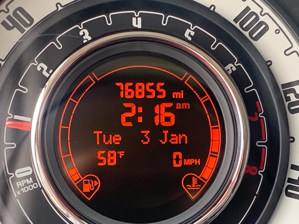2015 FIAT 500 Image 14