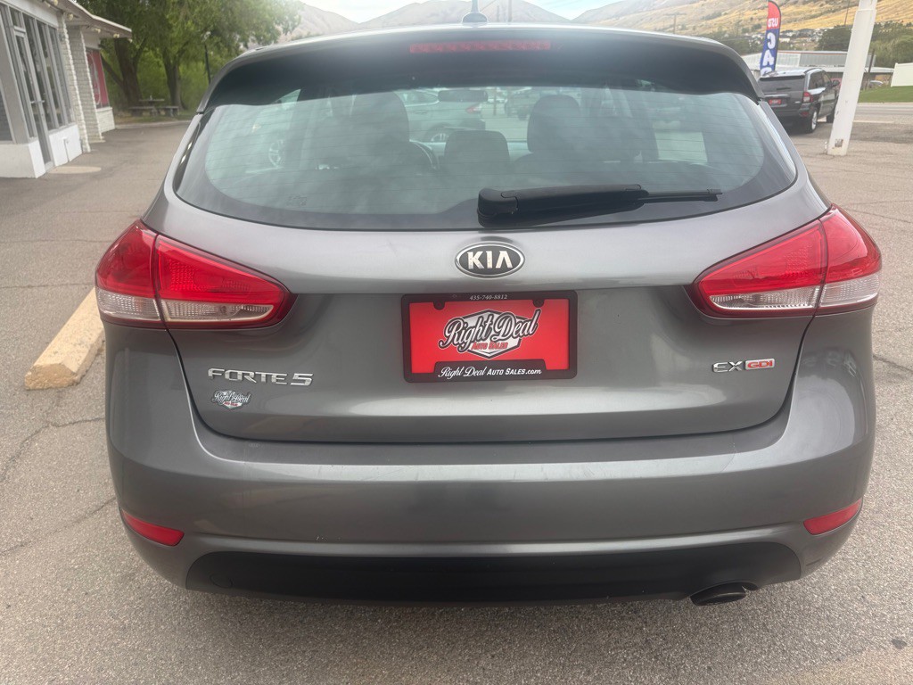 2015 Kia Forte Image 6