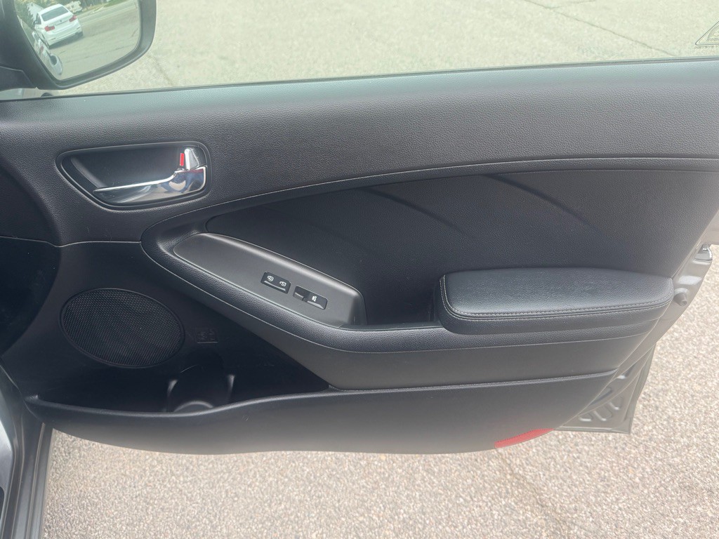 2015 Kia Forte Image 15