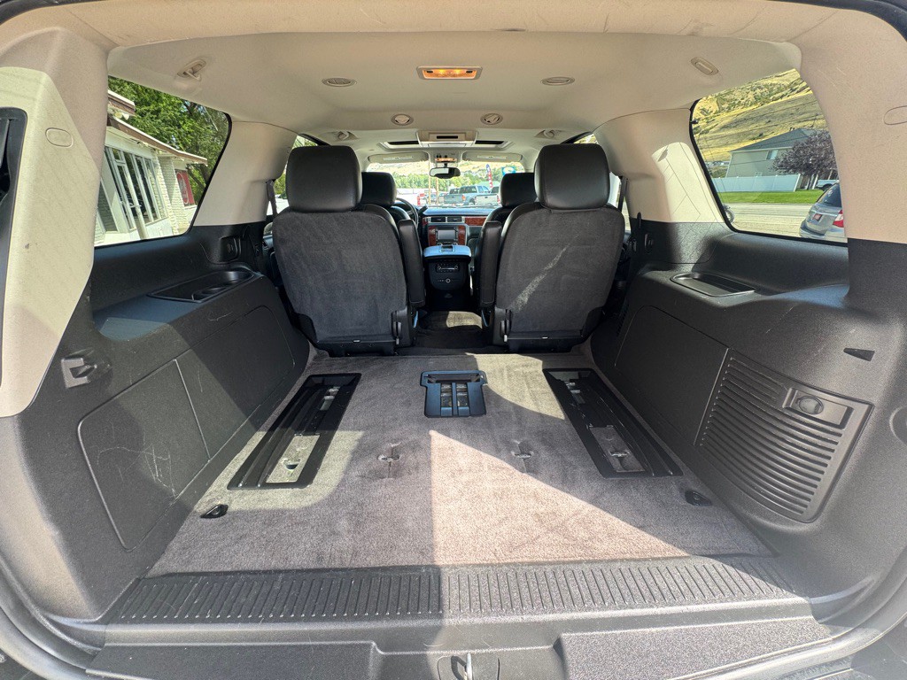2013 Chevrolet Tahoe Image 25