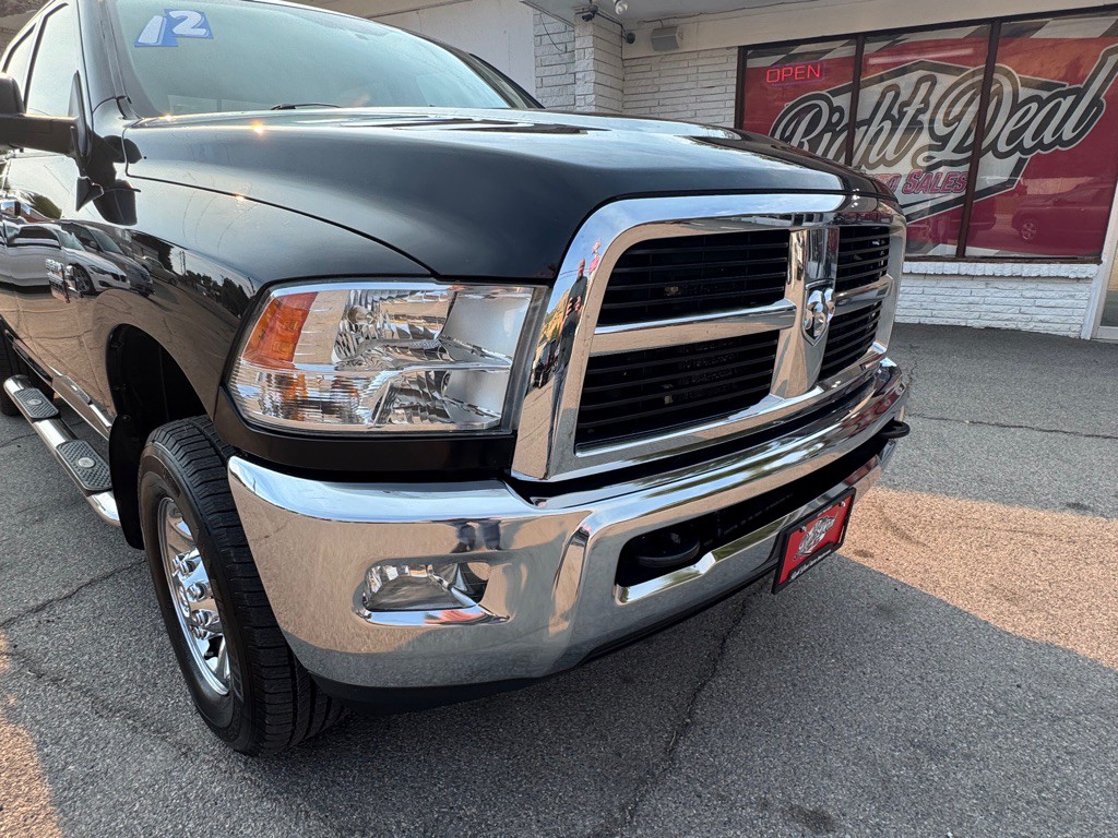 2012 RAM 2500 Image 12
