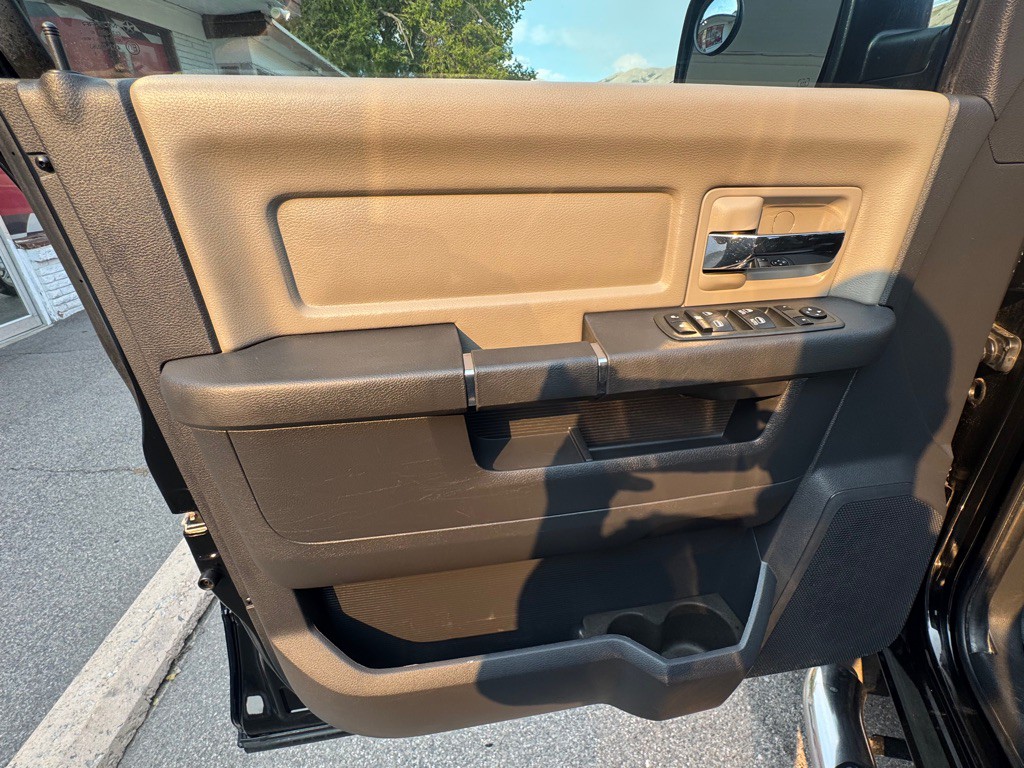 2012 RAM 2500 Image 15