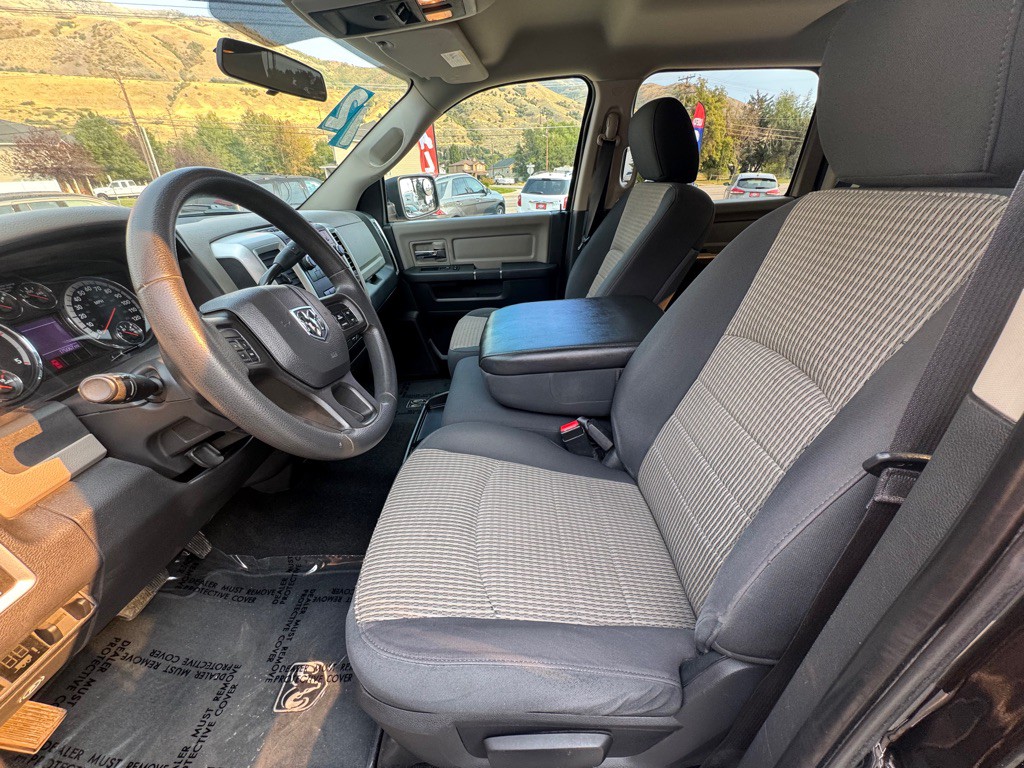 2012 RAM 2500 Image 16