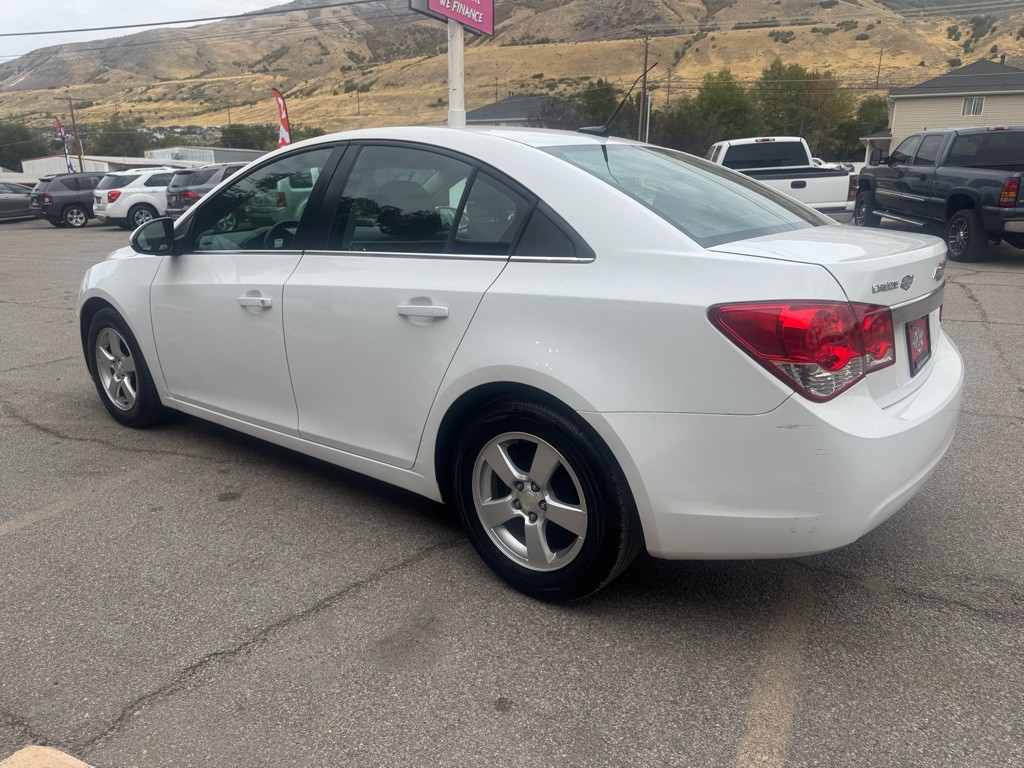 2014 Chevrolet Cruze Image 5