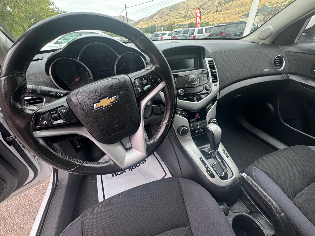 2014 Chevrolet Cruze Image 14