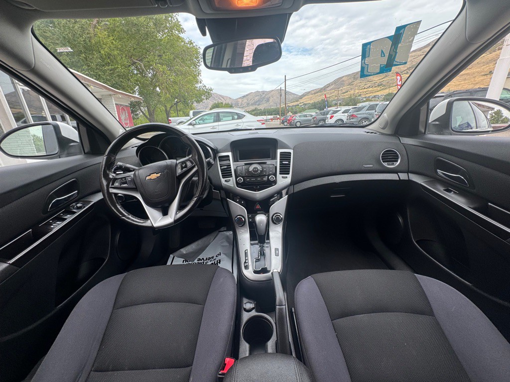 2014 Chevrolet Cruze Image 16