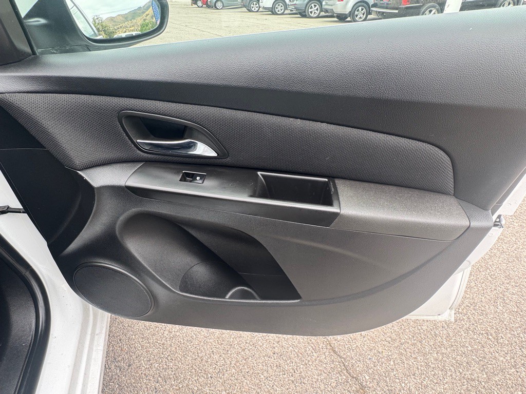 2014 Chevrolet Cruze Image 18