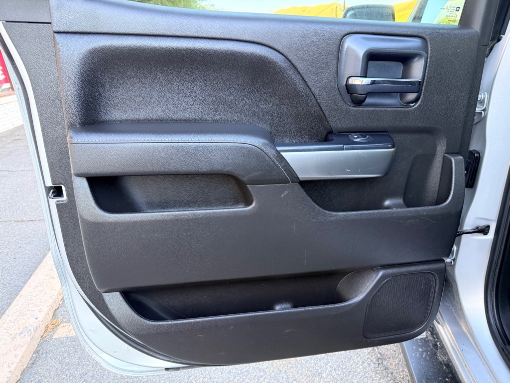 2018 Chevrolet Silverado 1500 Image 16