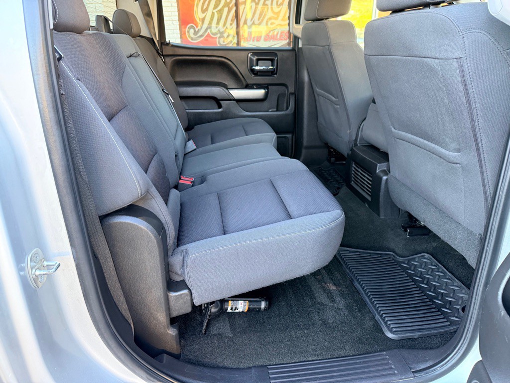2018 Chevrolet Silverado 1500 Image 19