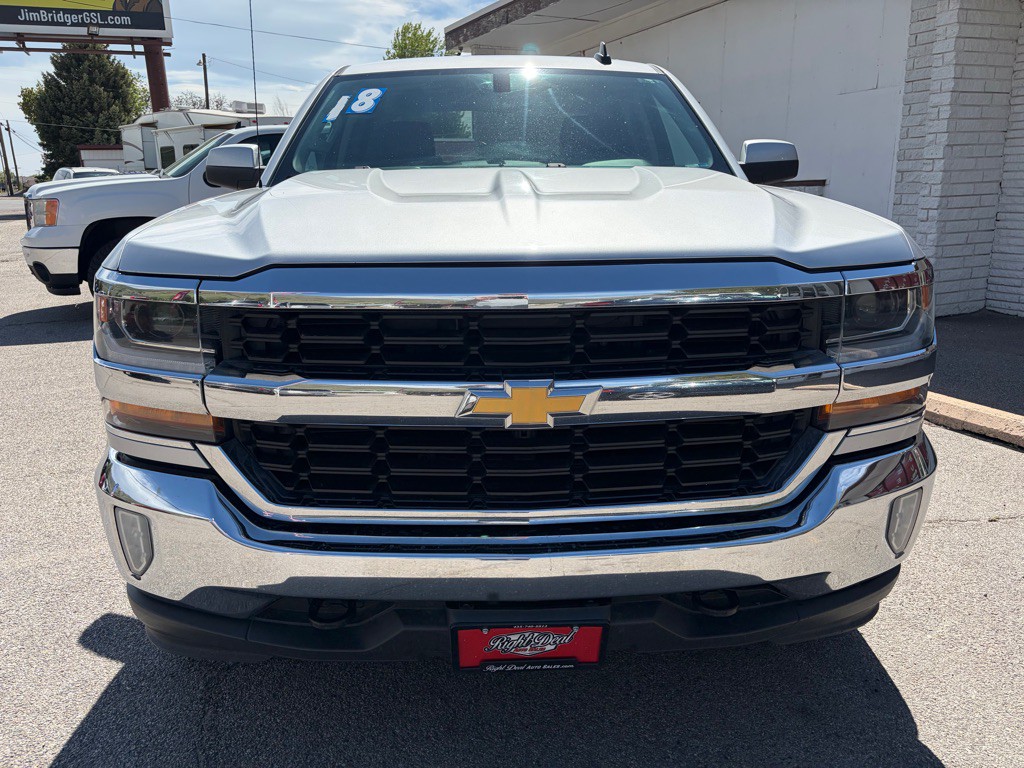 2018 Chevrolet Silverado 1500 Image 2
